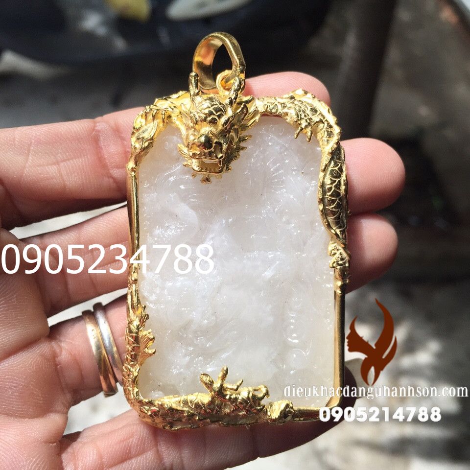Mặt dây chuyền phật quan âm đá trắng tự nhiên ốp vàng tây 10k (Mã sản phẩm: QA22)