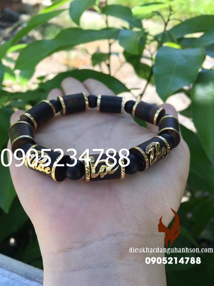 Vòng tay trầm hương inđo  hạt trúc 10 ly ốp vàng tây 18k chữ Phúc Lộc Thọ TH09