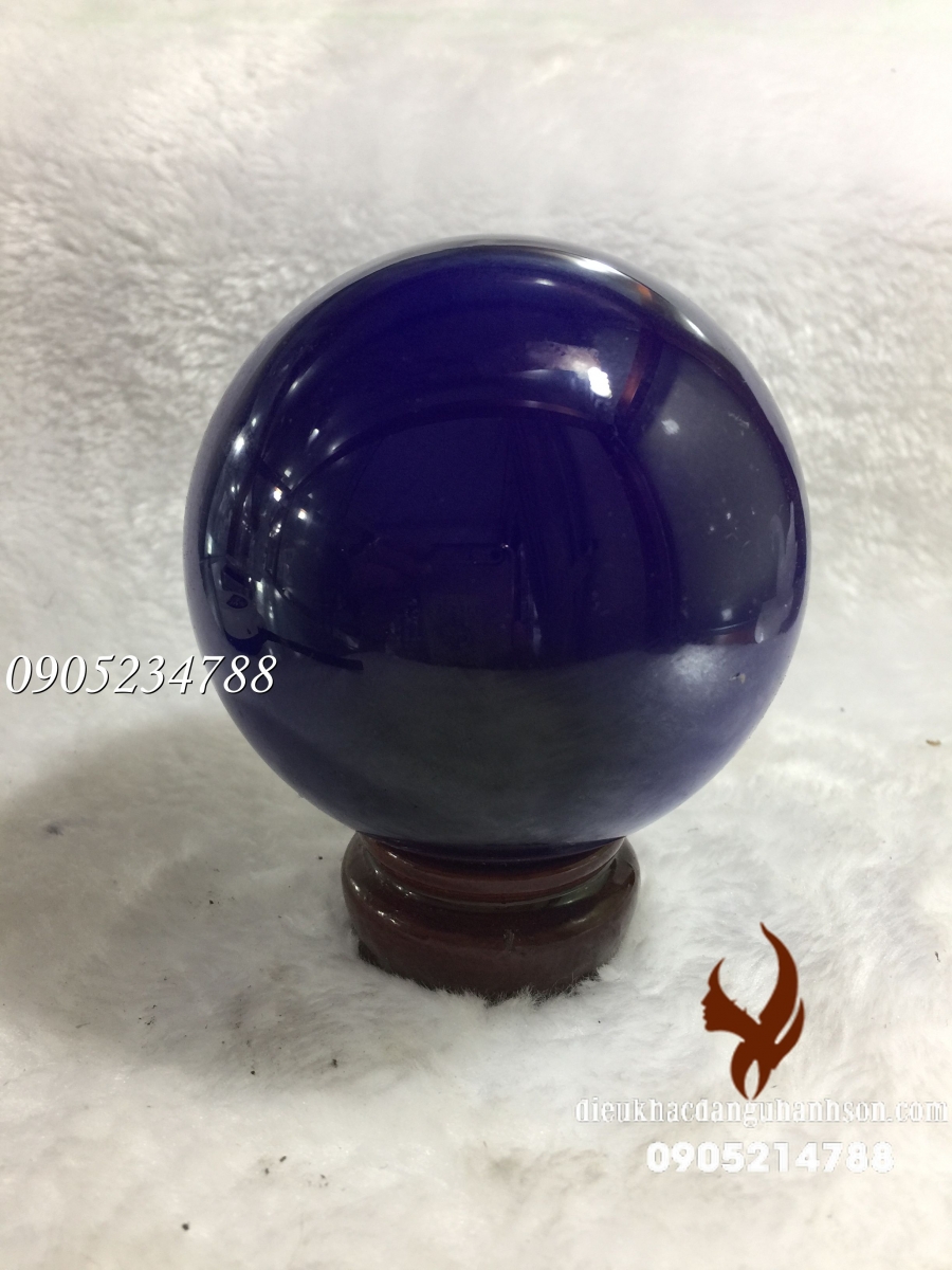 Quả cầu đá mắt mèo xanh dướng QC23