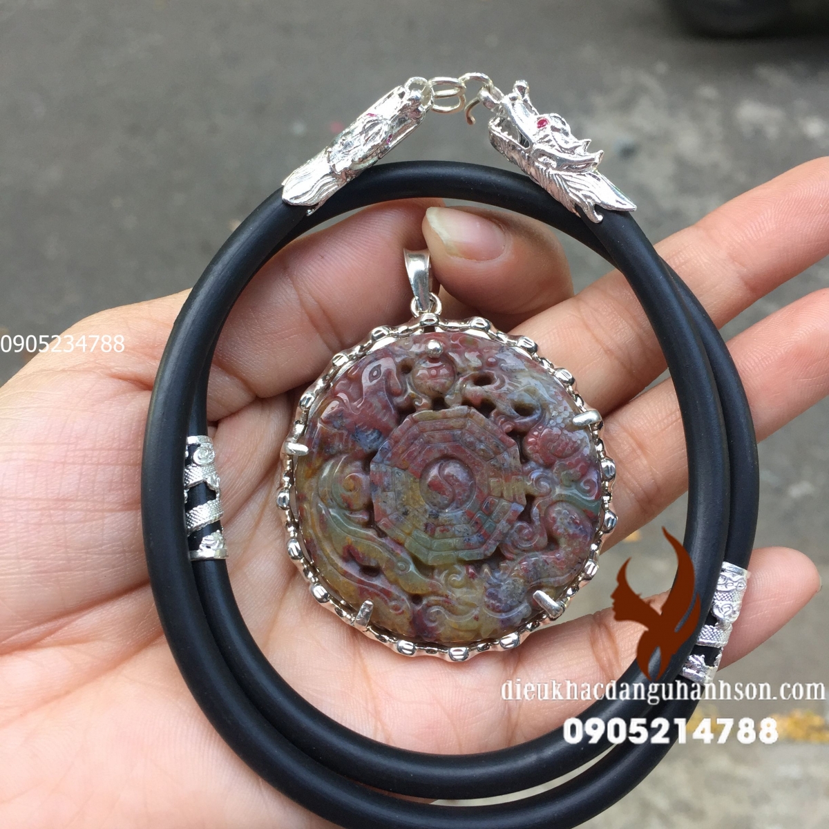 Mặt dây chuyền rồng phụng bát quái Ngọc huyết 