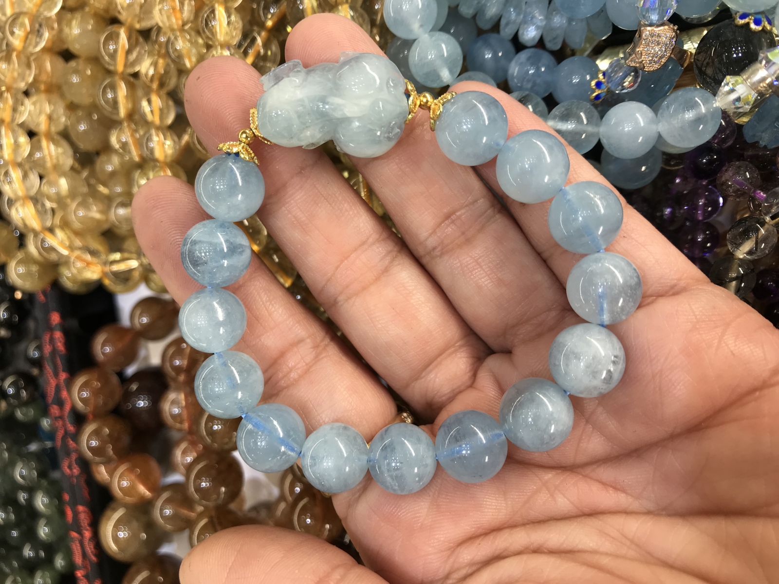 Vòng tay đá aquamarin thiên nhiên mix charm bạc ta (Mã sản phẩm: VT31)