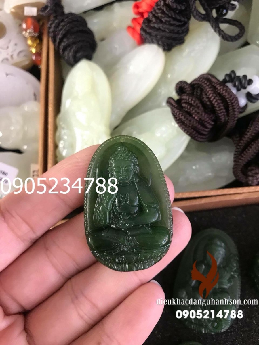Mặt Dây Chuyền Phật A di đà Ngọc Bích - Nephrite Thiên Nhiên Cho Tuổi Tuất và Hợi (Mã Sản Phẩm: PBM135)