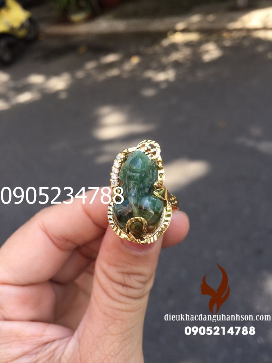 Nhẫn Tỳ Hưu Ngọc Cẩm Thạch Tự Nhiên Lên Vàng Tây 10k NV03